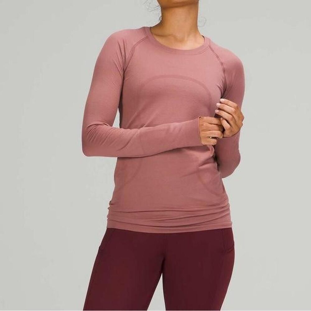 Lululemon Women's Pink and Purple Shirt